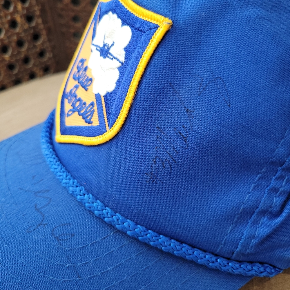 Signed Vintage 90's Blue Angels USA Navy Pilots trucker style snap-back cap Hat